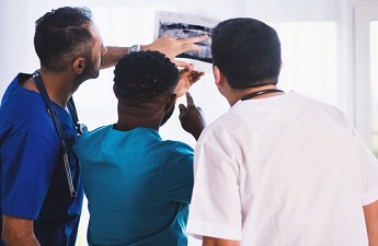 Doctors Treat Rare Case of Blurred Vision due to Heart Infection