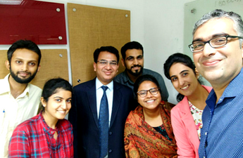 Spine Surgeon, Dr. Hitesh Garg Visits Team Vaidam: Speaks about the Various Common Spine Problems and its Surgical Remedies