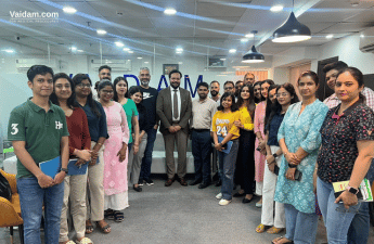 Dr. (Col.) Manjinder Singh Sandhu, Interventional Cardiologist, Visits Vaidam's Office
