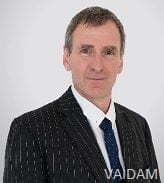 Dr. Martin Moody