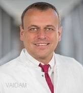 Dr. med. Malte Schroder