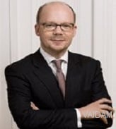 Dr. med. Alexander Schonborn