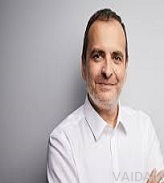 Dr. Michael Akbar