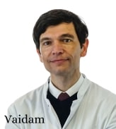 Dr. med. Johannes Atta