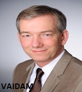 Dr. Peter Borchmann