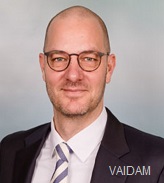 Prof. MD Thorsten Bach