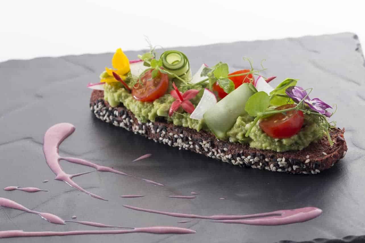 Healthy detox meal at Amatara wellness restaurant