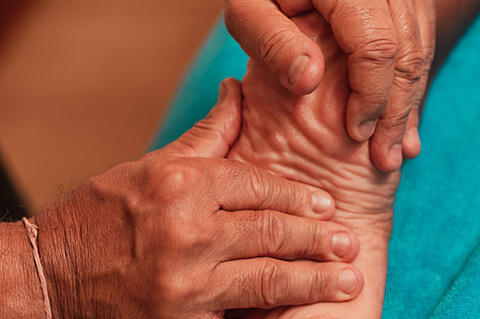 Ayurvedic pain management therapy at Olive Creek private wellness retreat Mauritius