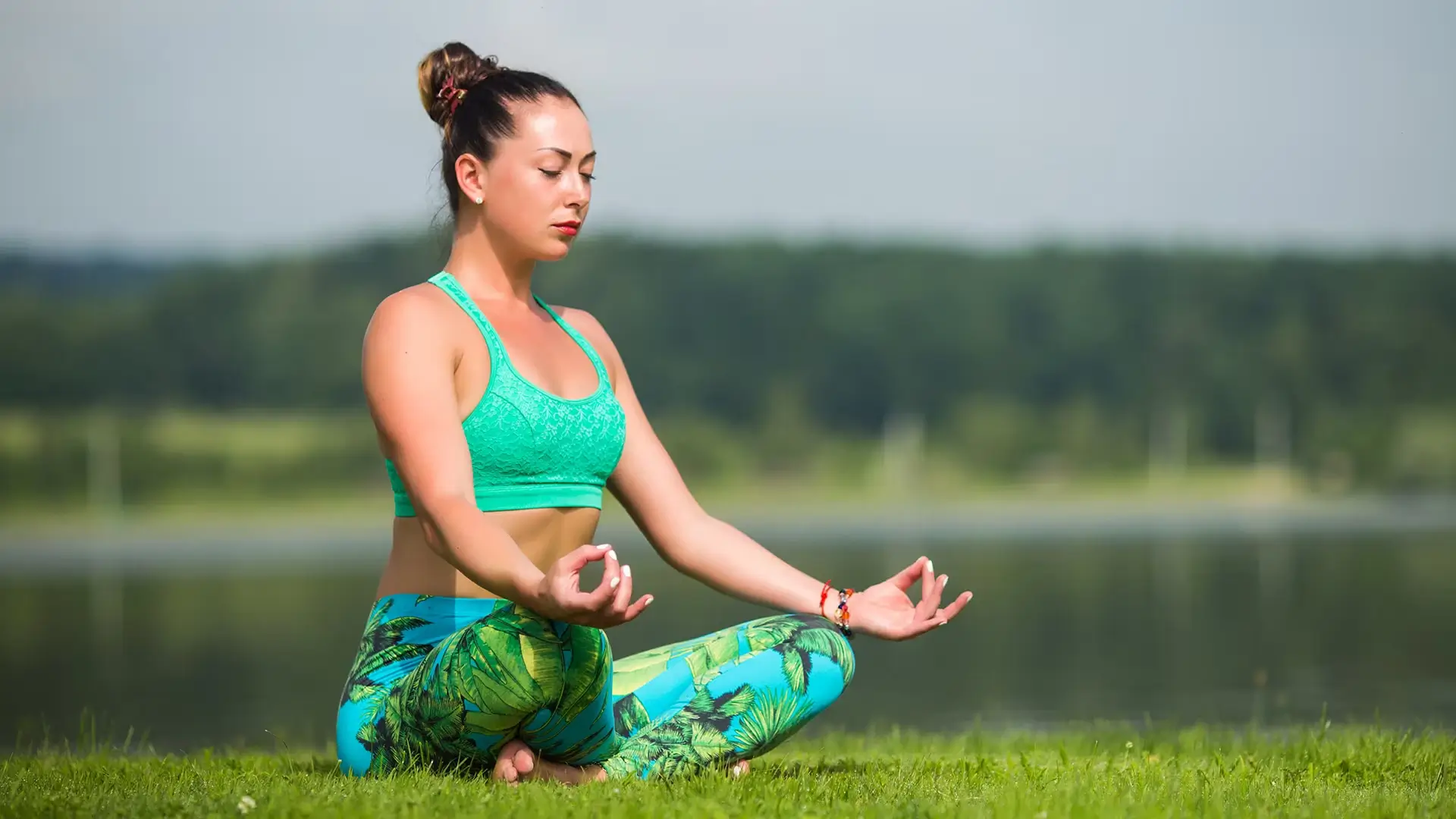 Stress relief Ayurveda therapy session Kerala