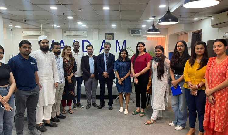 dr shafiq ahmed visited vaidam's office