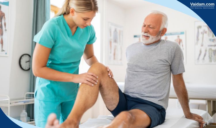Knee replacement in UAE. Patient suffering with knee pain visited doctor for treatment.